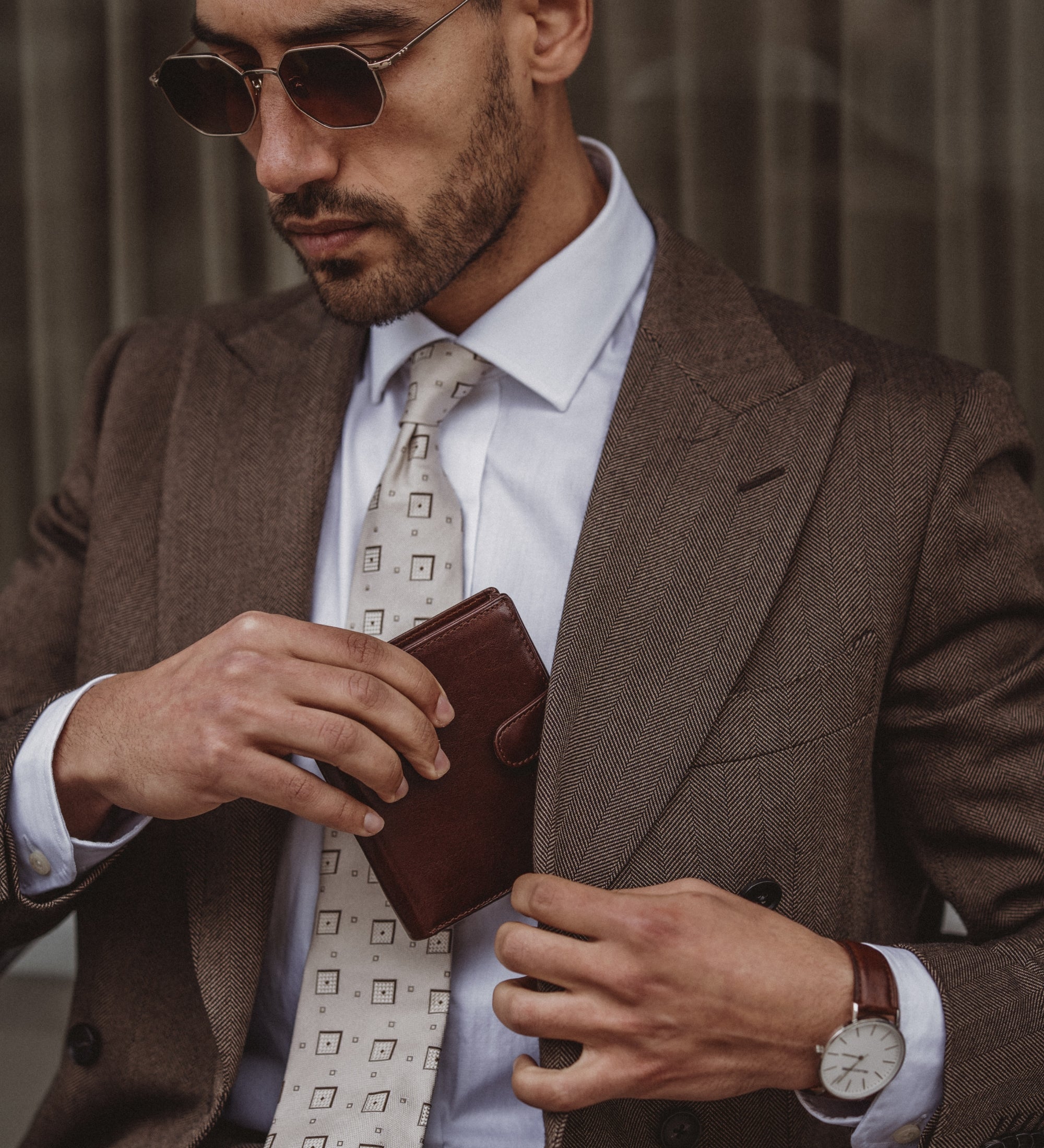 Leather Bifold Wallet with a Snap Closure - Ironweed