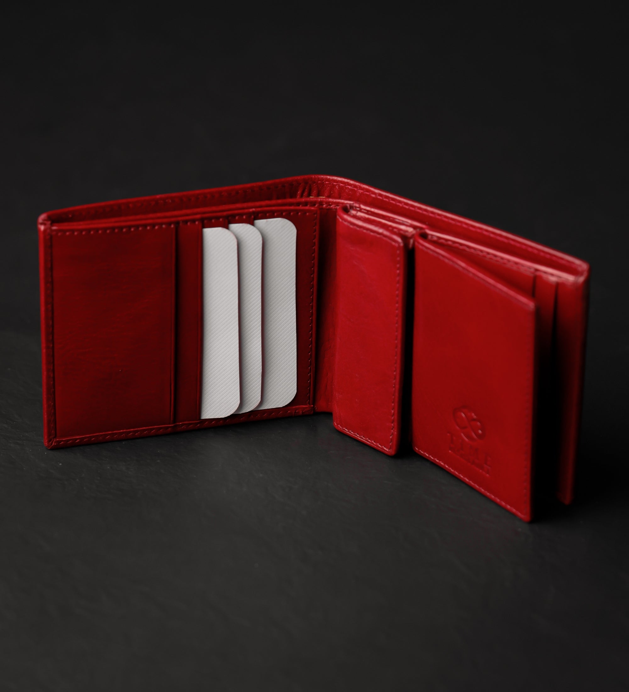 Leather Bifold Wallet - Daniel