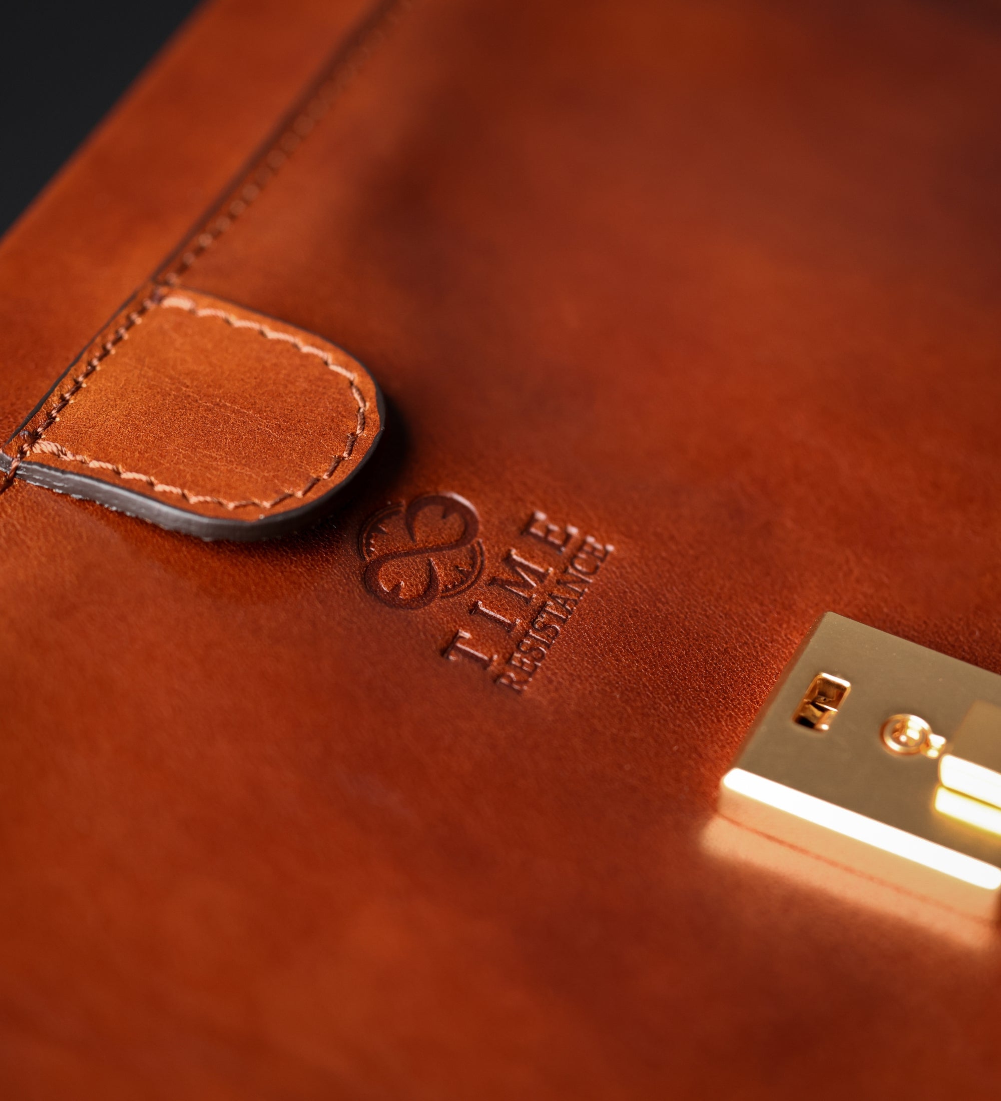 Small Leather Doctor Bag for Women- David Copperfield