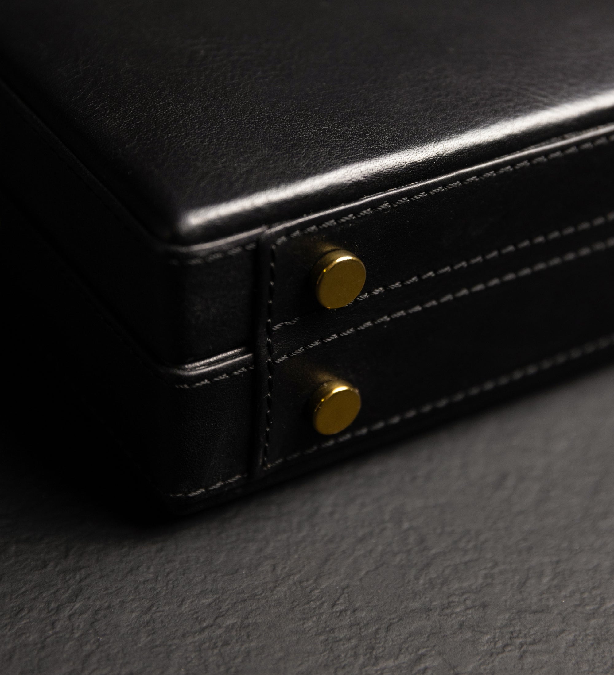 Leather Attaché Case Briefcase - Vendetta