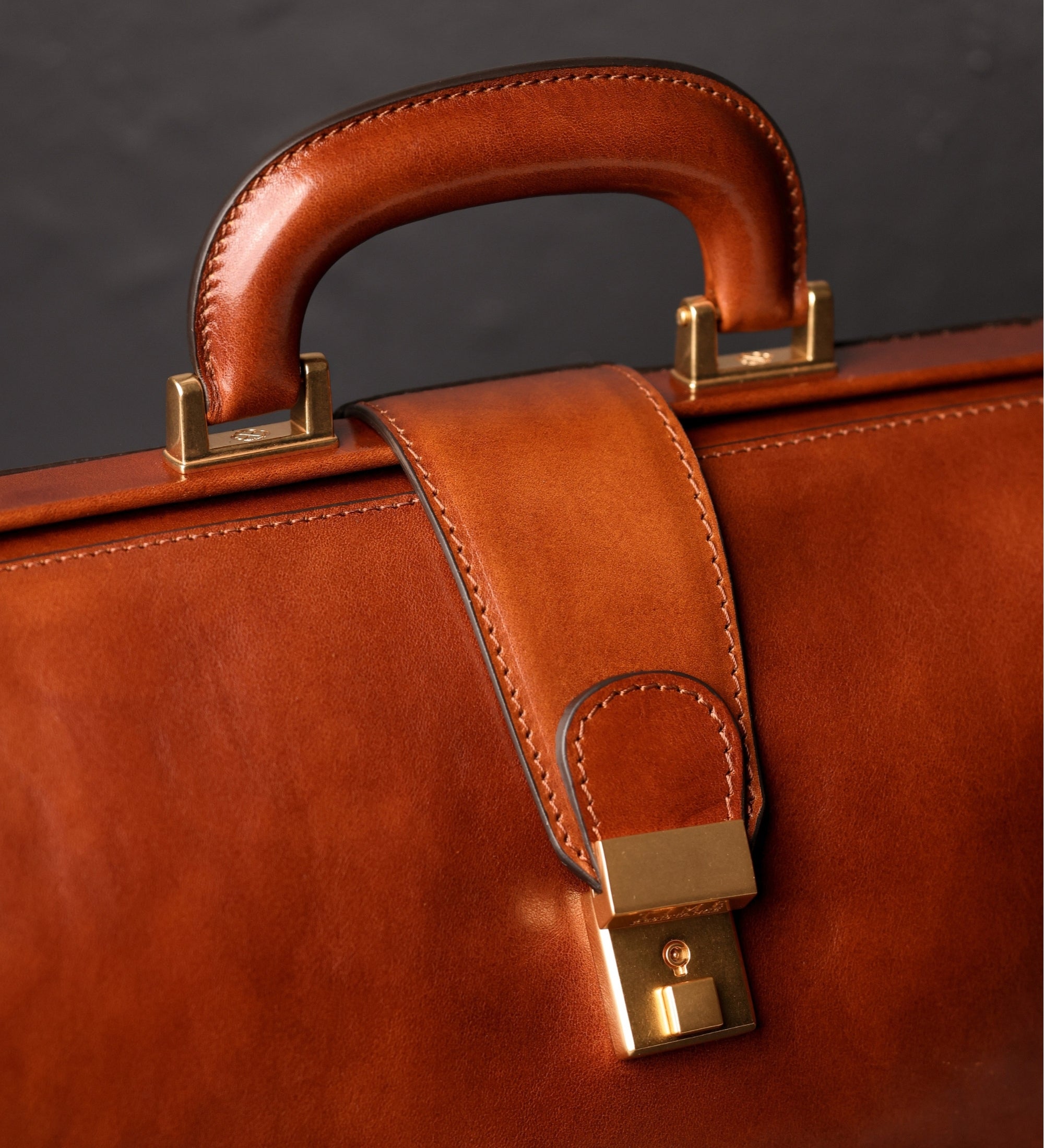 Small Leather Doctor Bag for Women- David Copperfield