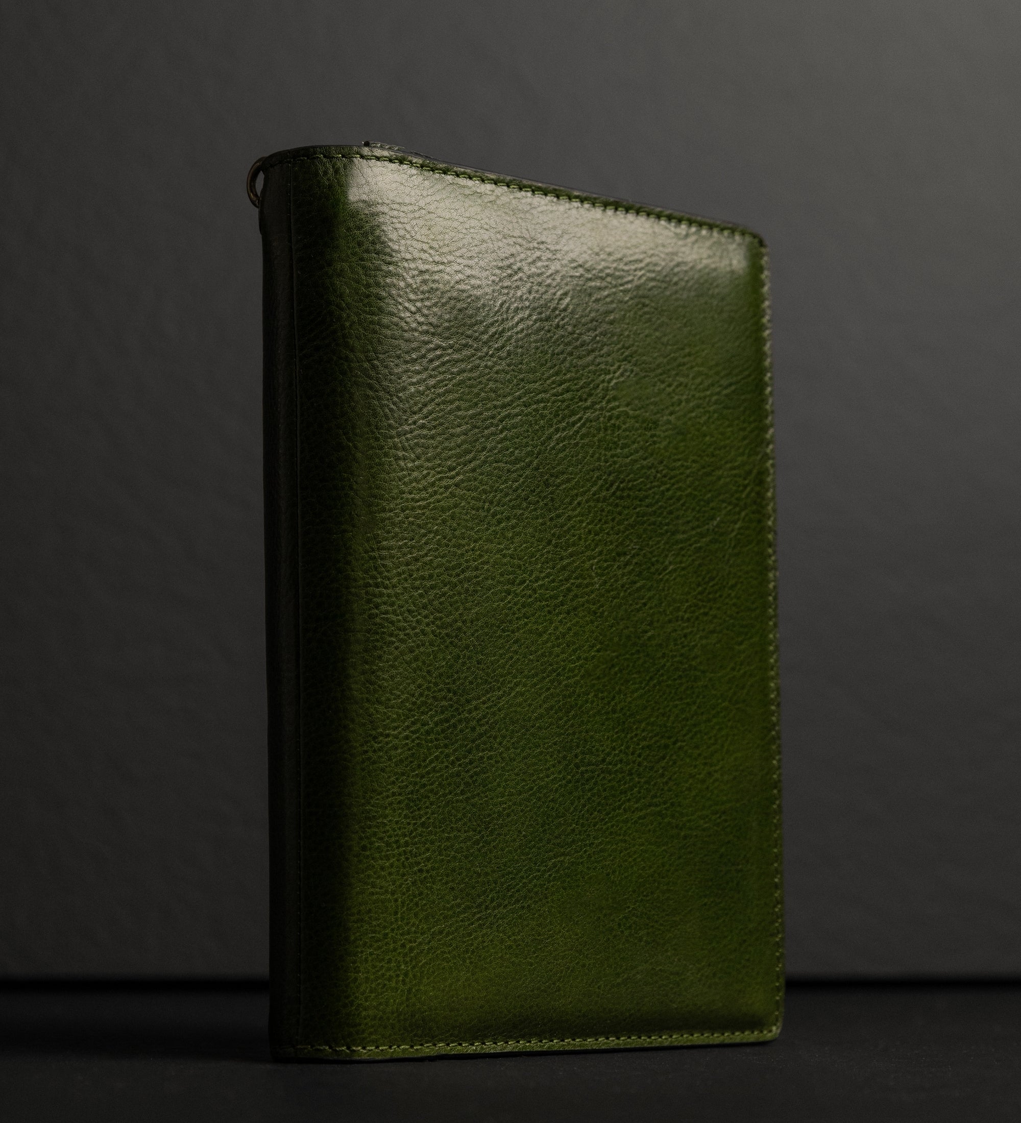 Womens Leather Journal with Refillable A5 Notepad - The Diary of a Nobody
