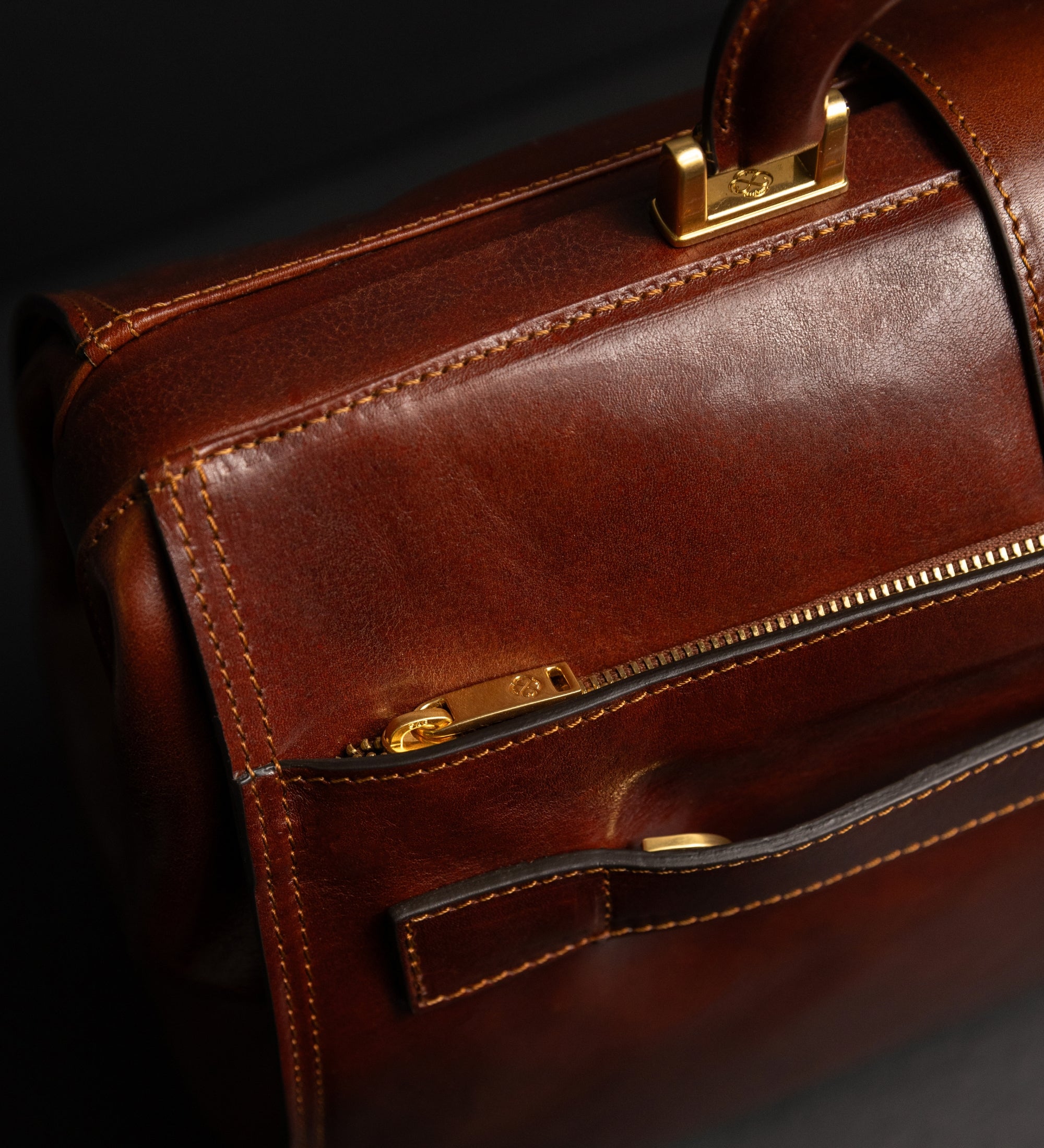 Large Leather Doctor Bag - Mrs Dalloway