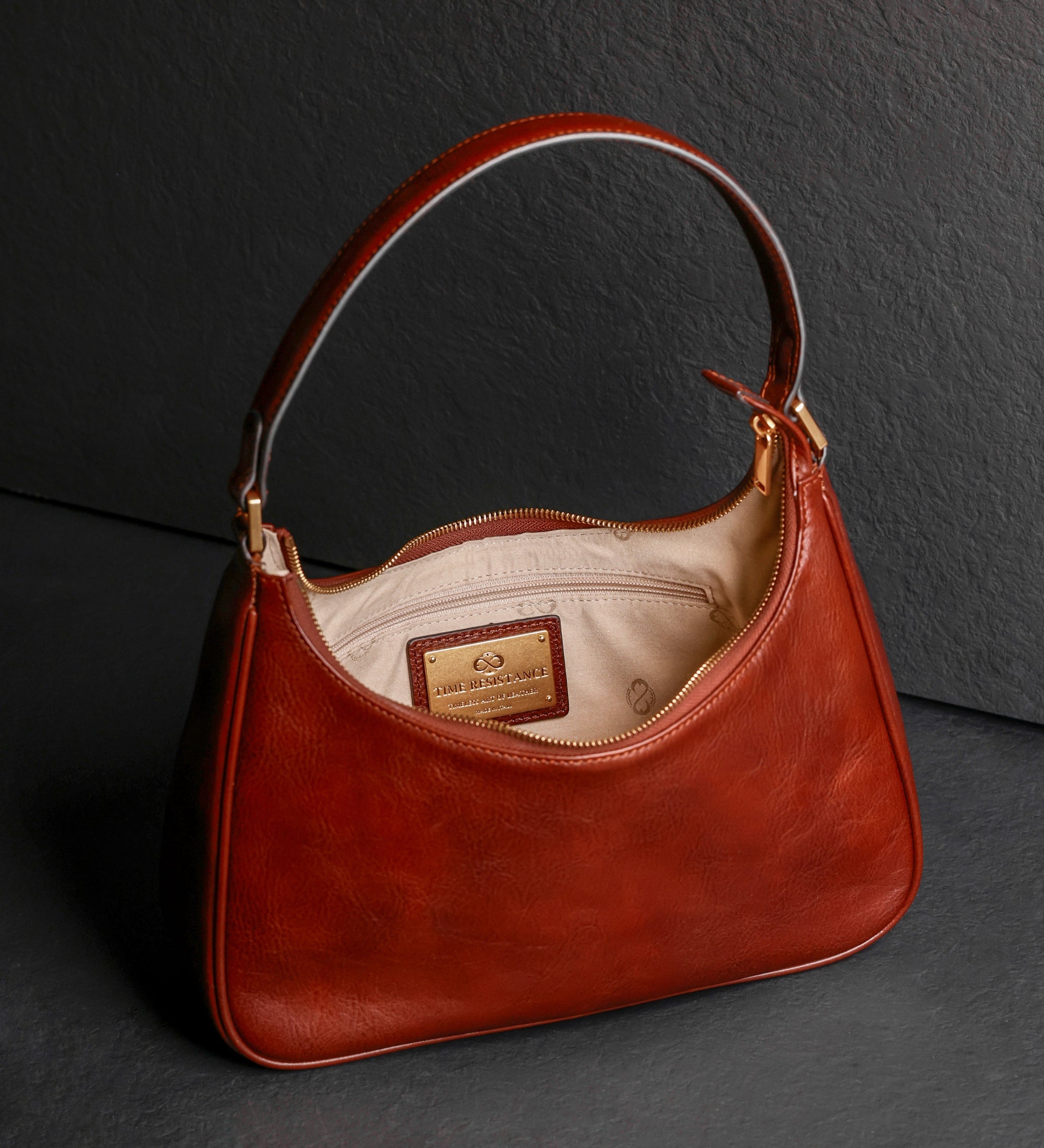 Leather Hobo Bag for Women – The Bluest Eye – - Main Image