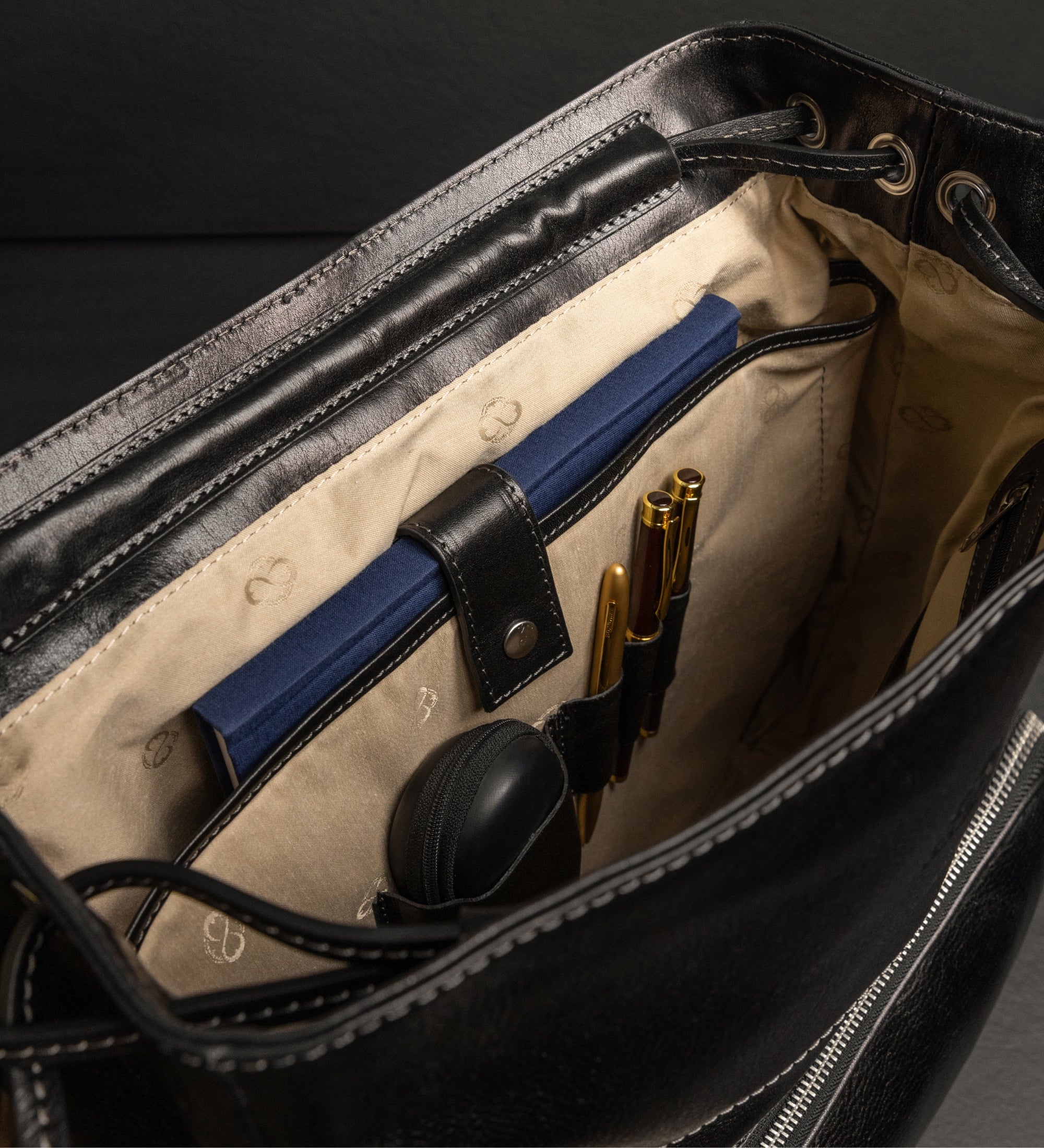 Leather Backpack - The Good Earth
