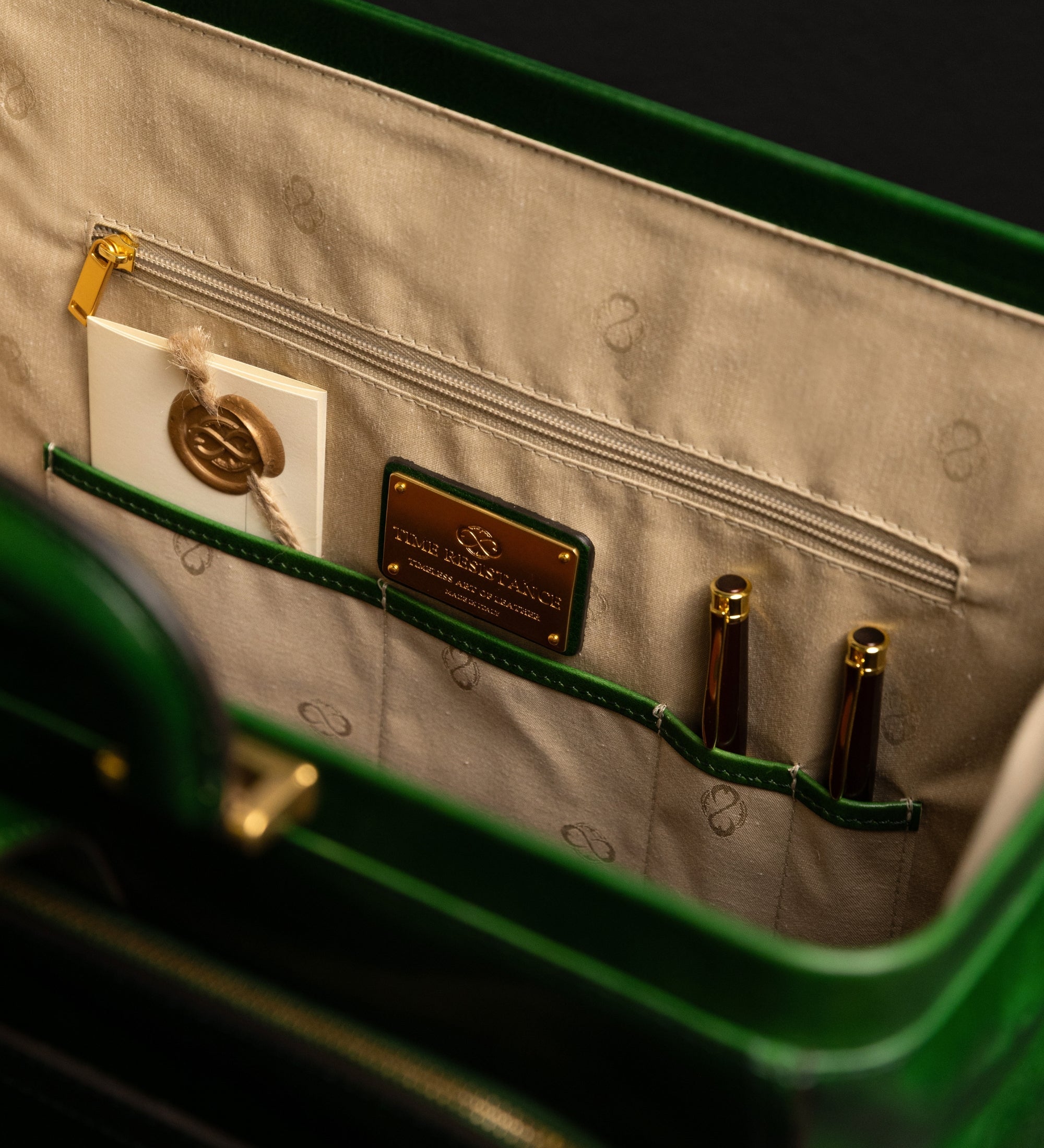 Large Leather Doctor Bag - Mrs Dalloway