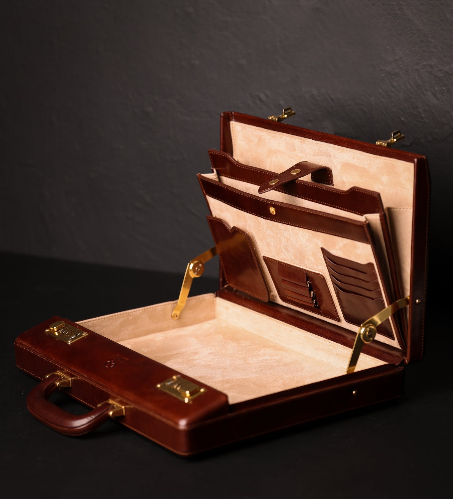 Leather Attaché Case Briefcase - Vendetta