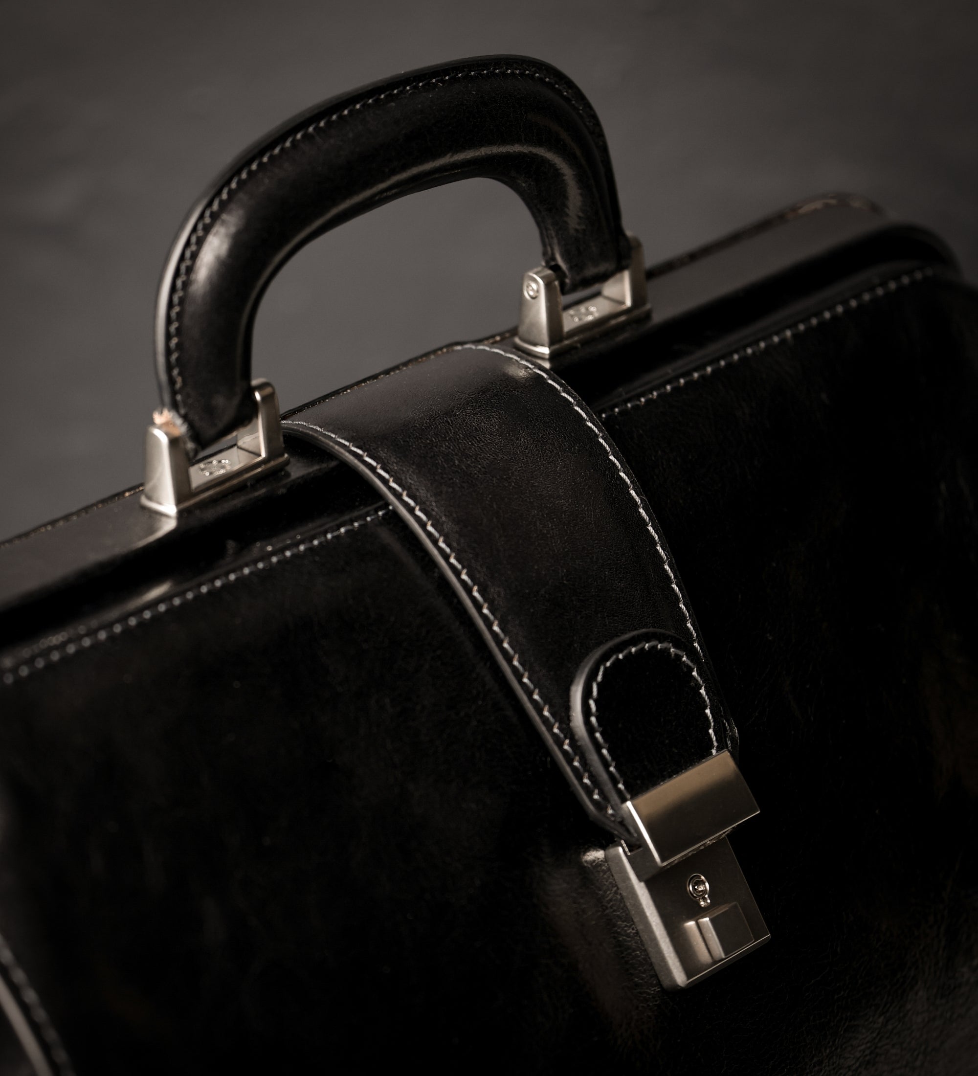 Small Leather Doctor Bag for Women- David Copperfield