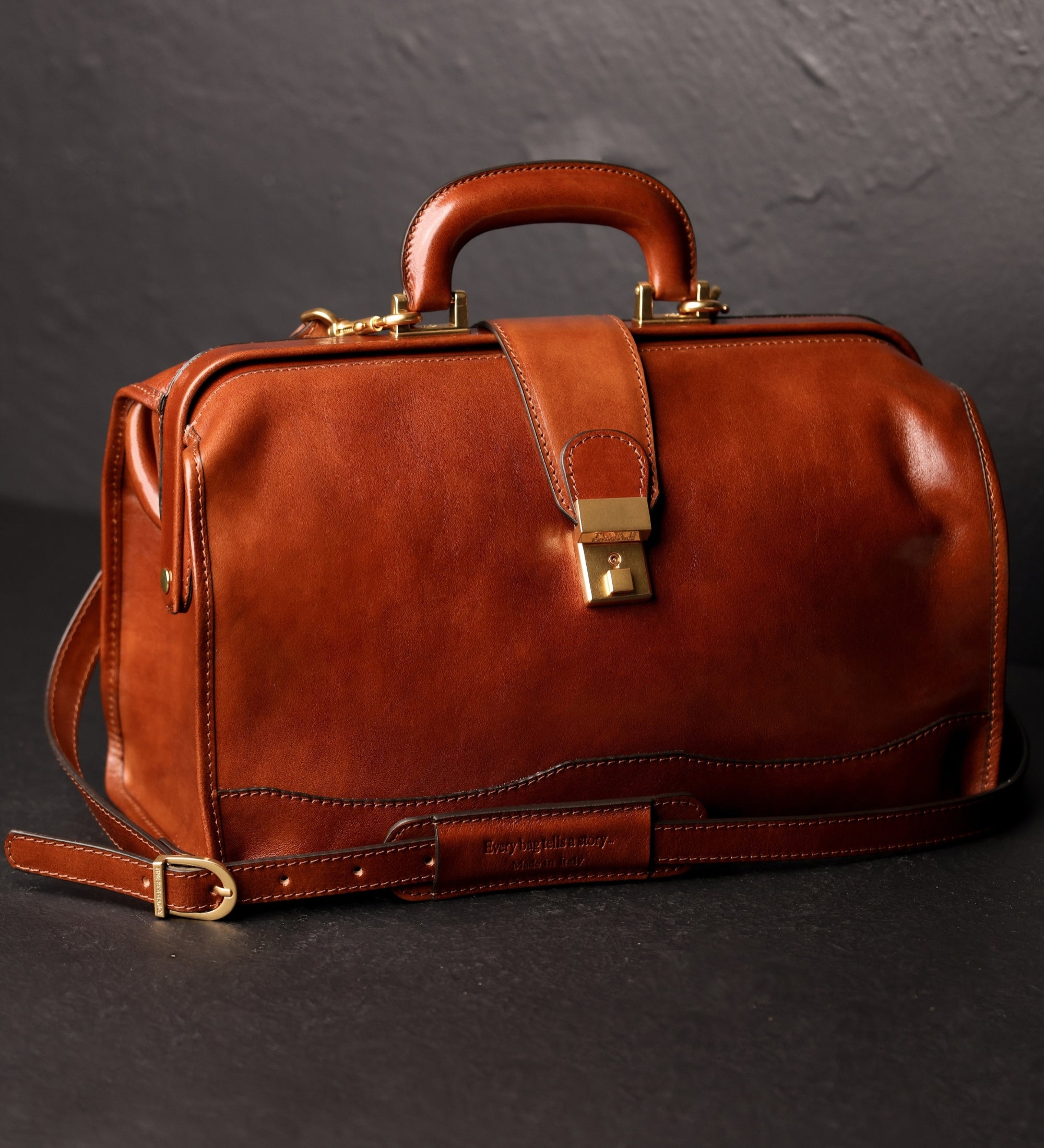 Small Leather Doctor Bag for Women- David Copperfield