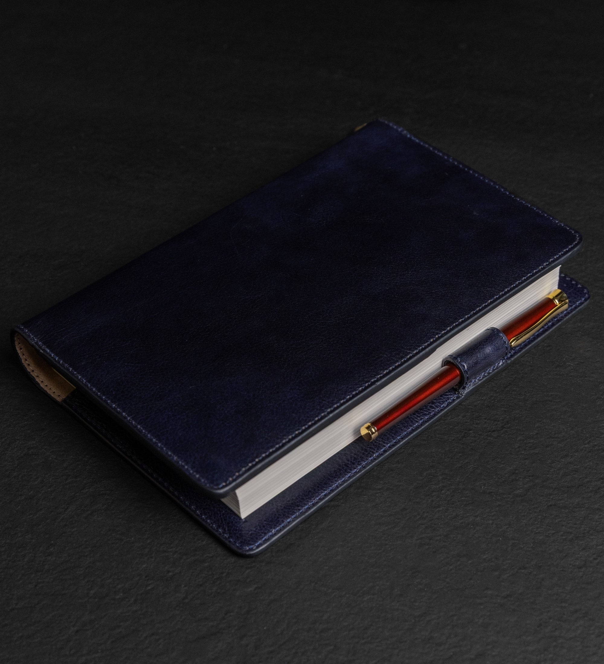 Leather Journal with Refillable A5 Notepad - The Diary of a Nobody